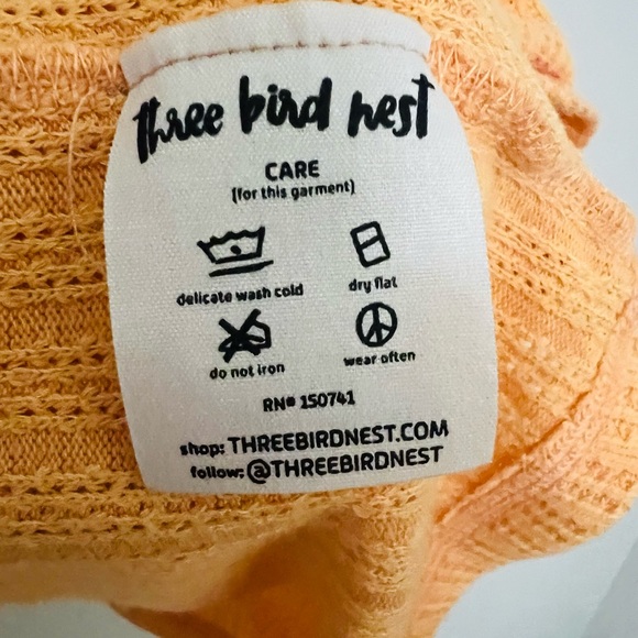 Three Bird Nest Orange and Pink Short Sleeve Knit Jersey style Top - Picture 3 of 4